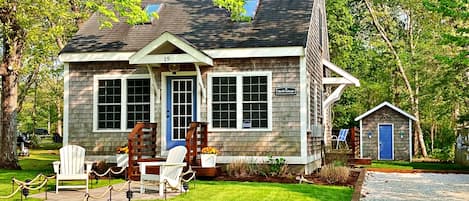 Shell Cottage at West Island