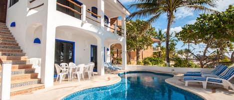 Ocean side pool area - Casa Salvaje Aventuras Akumal beach Mexico vacation rental