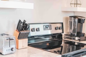 Kitchen (3)