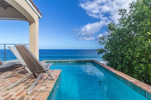 Oceanfront Pool