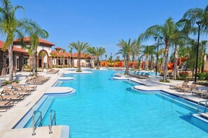 Solterra Resort 6 BR 5 Bath 3600 Pool