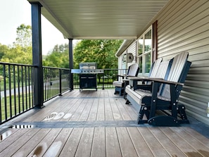 Front porch
Grill hamburger for dinner or sit outside in the morning with coffee