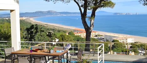 Living and kitchen terrace - SA PUNTA COSTA BRAVA