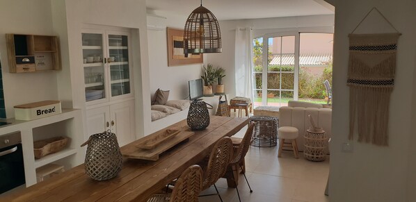 Open Kitchen to Living Room