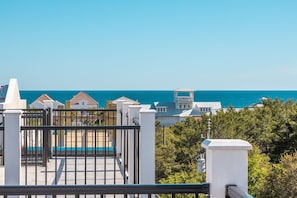 Panoramic gulf views from the observation deck