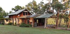 Colo Mudbrick Cabin