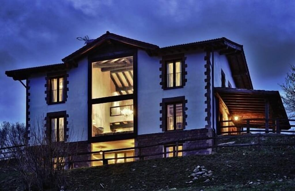 Picture of villa