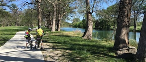 Riverwalk-Hike and bike trail