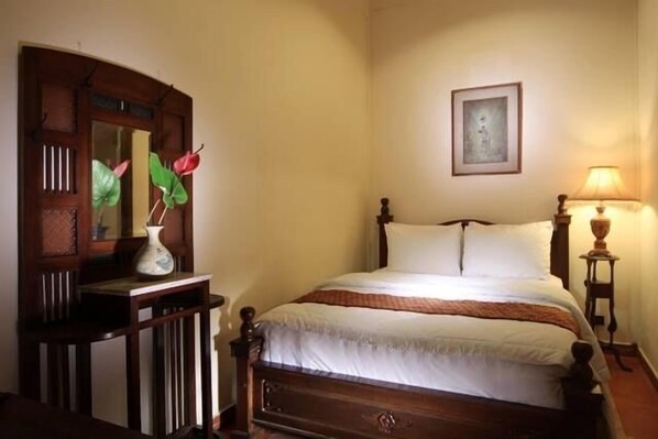 Deluxe Villa traditional Javanese Joglo