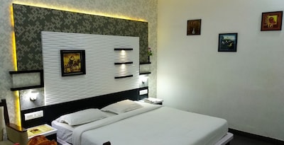 Elegant Furniture,Cozy stay @ Madurai