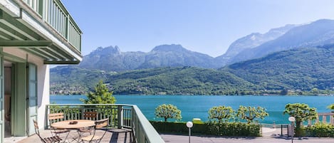Terrace with Lake View