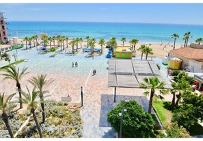 Alicante Real Estate - Torrevieja - sea view and view of the Plaza of La Mata