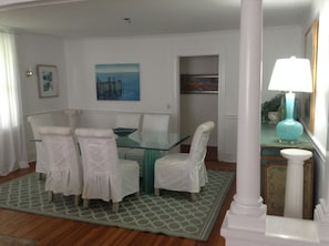 Open concept dining room/living room