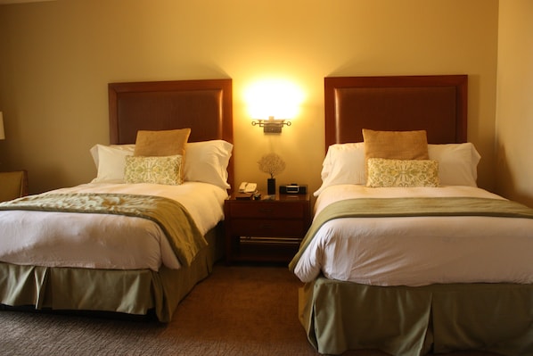 Double bed guest room