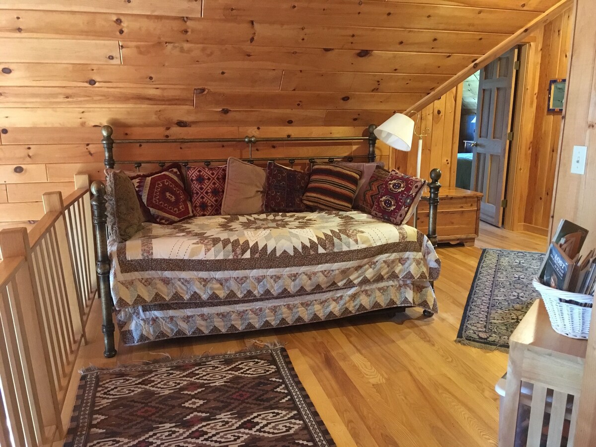 Comfortable lake home on pristine Beech Hill Pond