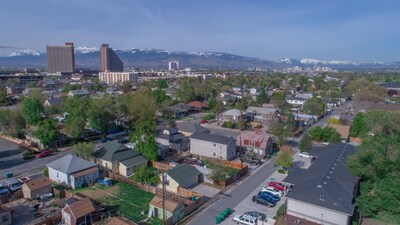 Charming Downtown Sparks Apartment