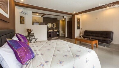 Luxury & Stylish 5 bedroom villa, Sanur