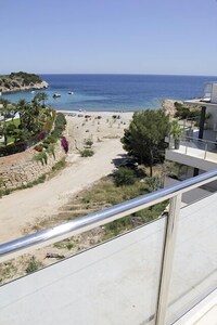 Luxusvilla direkt am Strand, kostenloses WLAN, privater Pool, Meerblick!