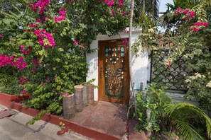 Entrada de la propiedad