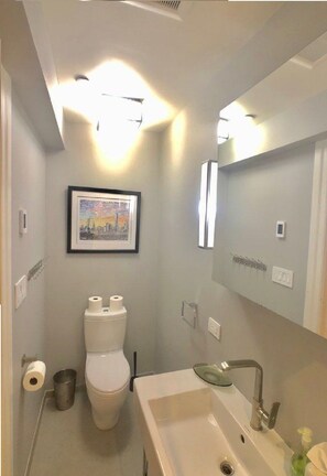 Upper Bathroom