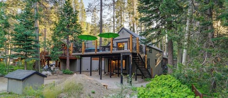 Truckee Vacation Rental | 3BR | 2.5BA | 1,550 Sq Ft | Stairs to Access