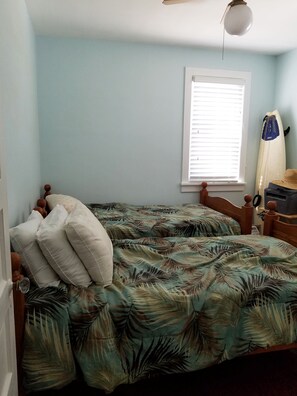 Second Bedroom with Twin size beds.
