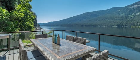 Located on Lake Wenatchee