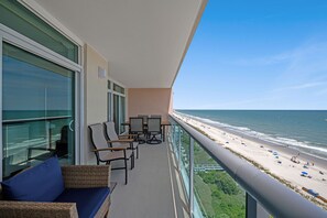 Private Oceanfront Balcony