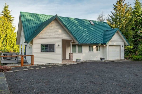 Whispering Pines front