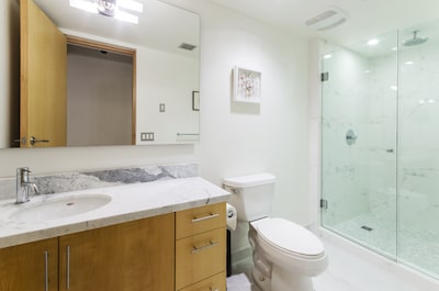 Private, bright suite with private entrance in leafy Vancouver neighbourhood