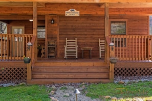 Wears Valley Cabin - Bear Run - Covered Entry Deck with Rocking Chairs
