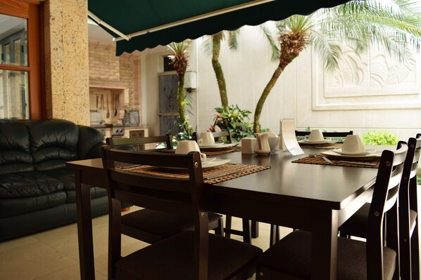 Casa Bella Completa en Ciudad Jardn