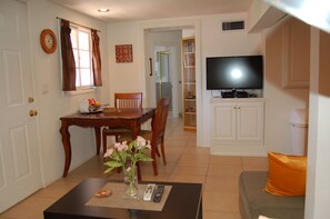 Dining Table, TV and Hall