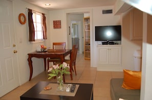 Dining Table, TV and Hall