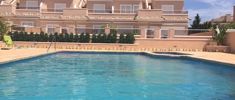 Zapholiday  –  3027  -  Torre de la Horadada Wohnung, Costa Blanca  –   Schwimmbad