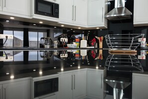 Kitchen and kitchen island
