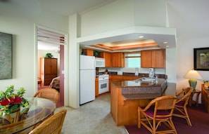 2 Bedroom Deluxe Upper Level