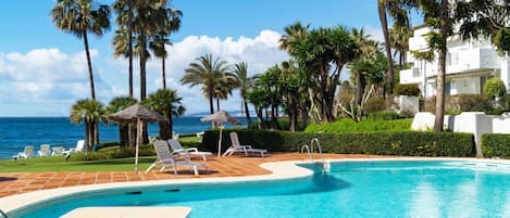 Swimming Pool, Resort, Property, Vacation, Real Estate, Palm Tree, Resort Town, Caribbean, Tree, Leisure