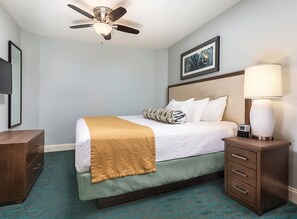 Two Bedroom Deluxe Boulevard