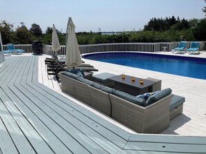 Pool and Bayview