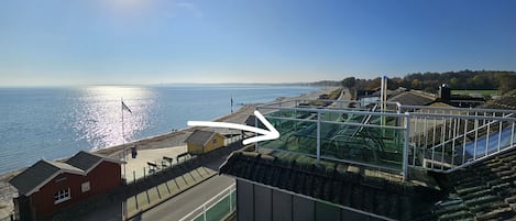 Beach/ocean view