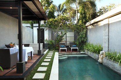 1 Bedroom Pool villa in  Seminyak, 7 mnts walk to the beach and shopping  area