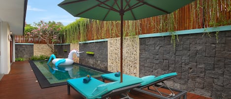 Cozy 3 Bedrooms Pool Villa in Legian