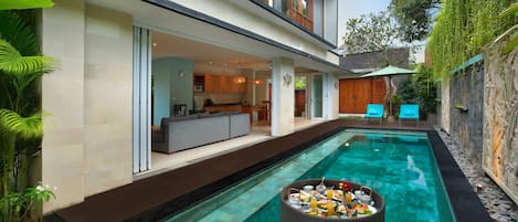 Cozy 2 Bedrooms Pool Villa in Legian