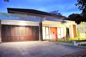Exterior building