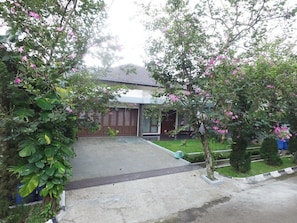 Exterior building