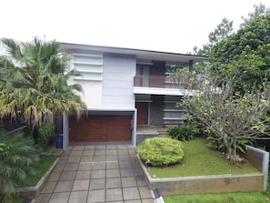 Exterior building