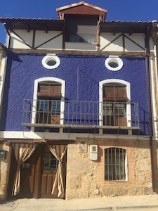 Casa Azul de la Ribera del Duero for 13 people