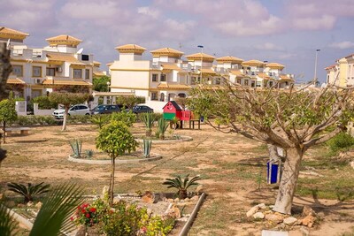 Aguas Nuevas Apartment Torrevieja, well located walk distacence to all amenities