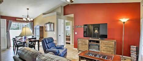 Enjoy the best of the Coeur d'Alene area from this Hayden vacation rental.